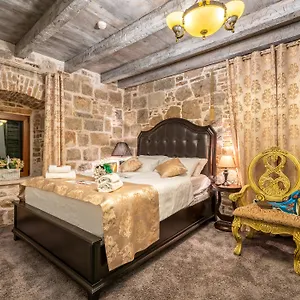 Heritage Palace Varos - Mag Quaint & Elegant Boutique Hotel Split